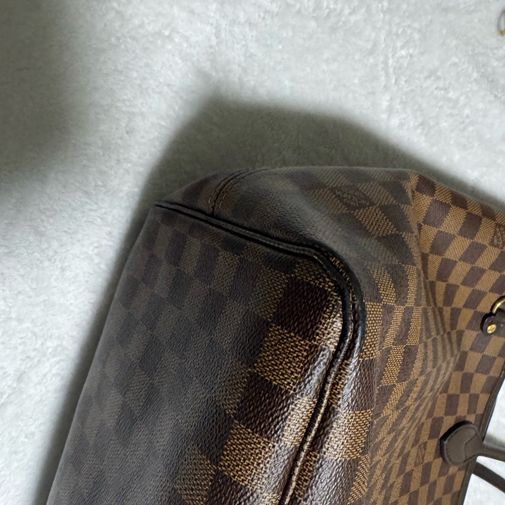 AUTH Louis Vuitton Neverfull GM Damier - Picture 10 of 16